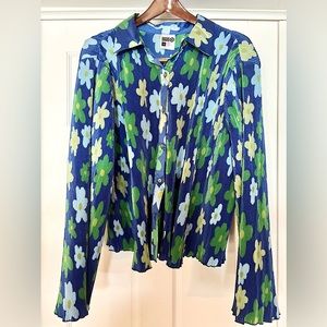 Gorgeous Plisse Blouse